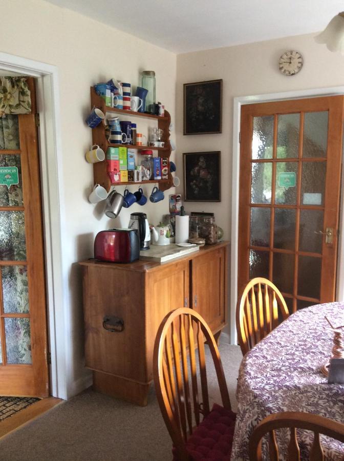 Avebury Life Bed & Breakfast Luaran gambar