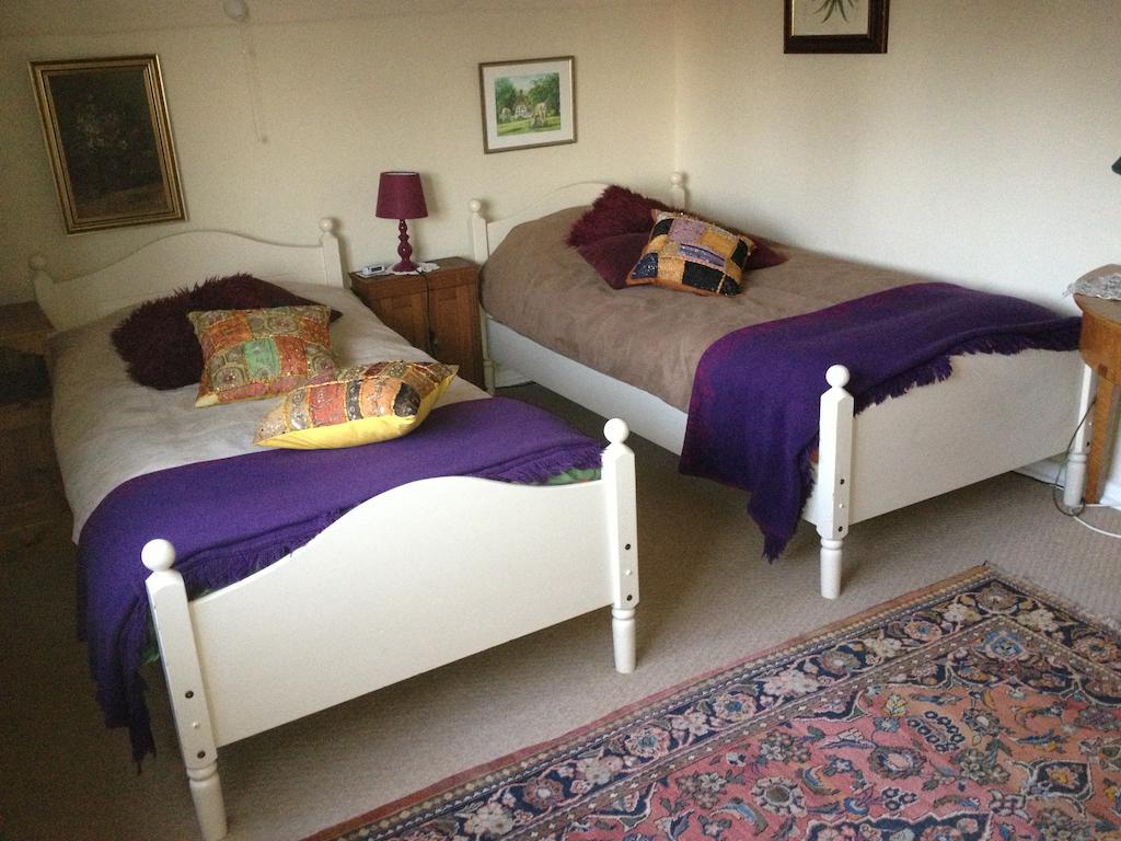 Avebury Life Bed & Breakfast Bilik gambar